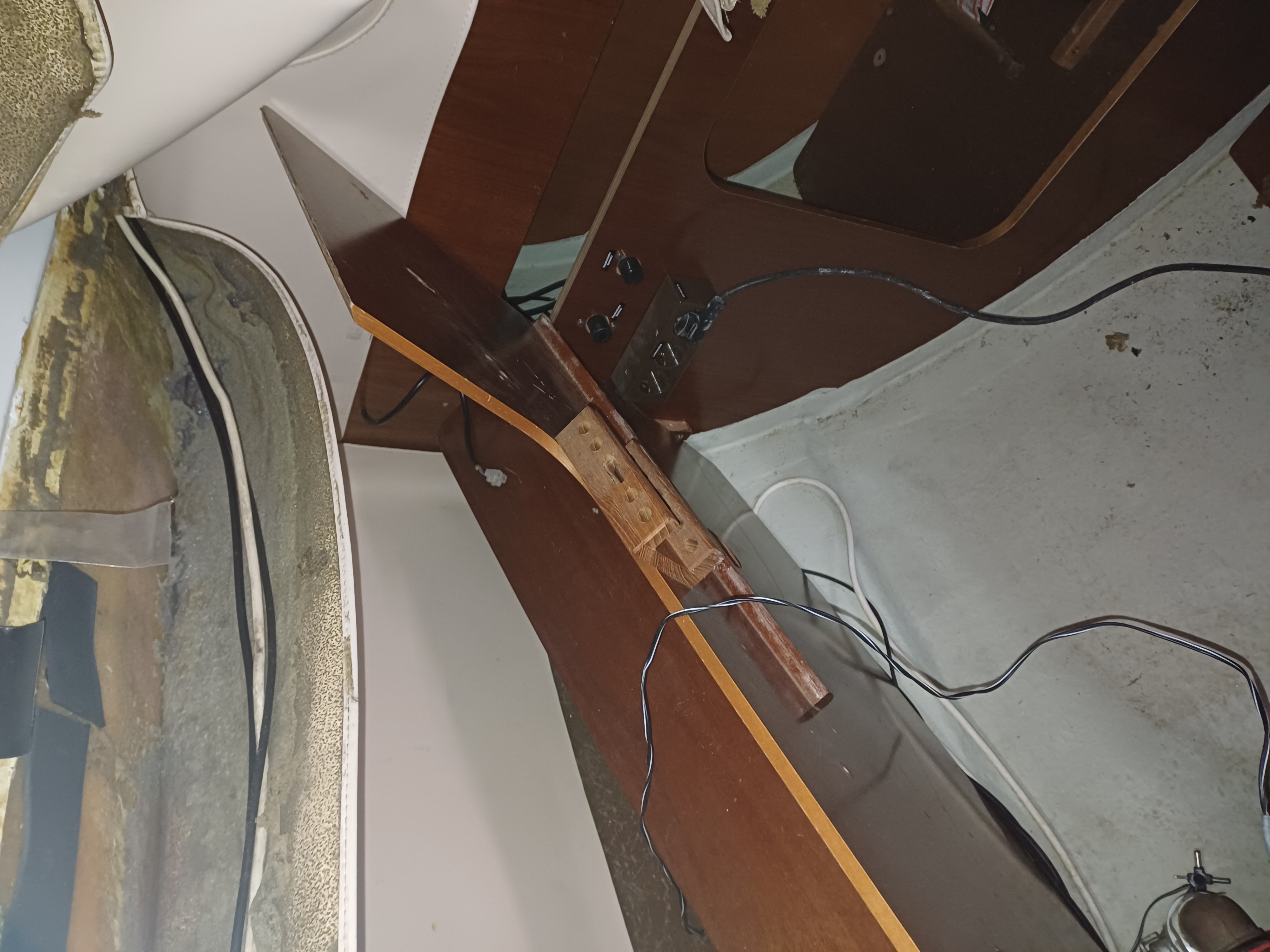 Holzverkleidung wird entfernt 2